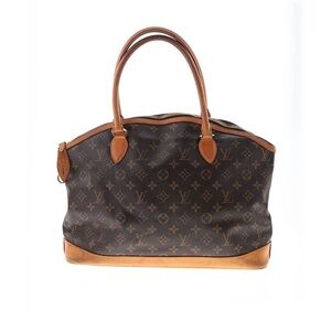 Louis Vuitton Horizontal Locket Monogram Tote